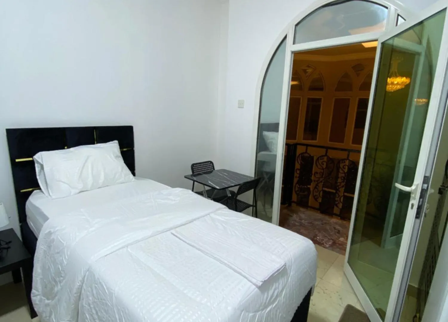 Four Stars Residence Дубай Апартаменты