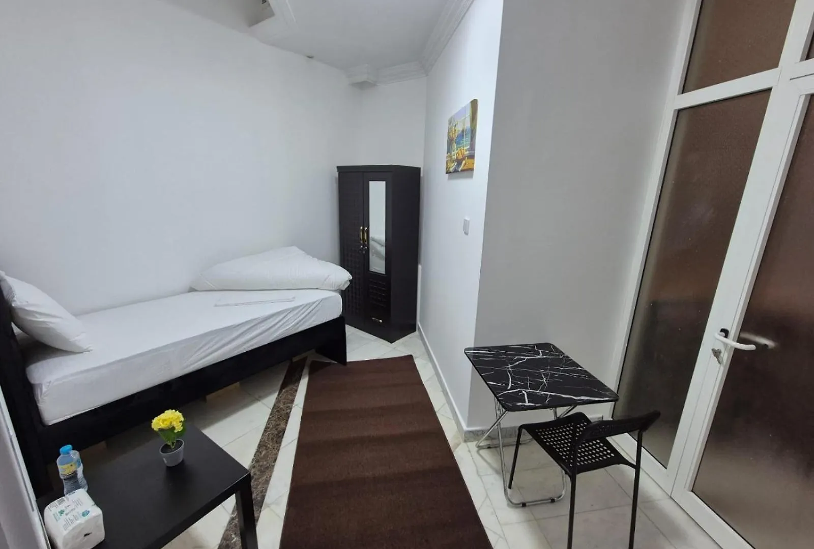 Four Stars Residence Дубай Апартаменты