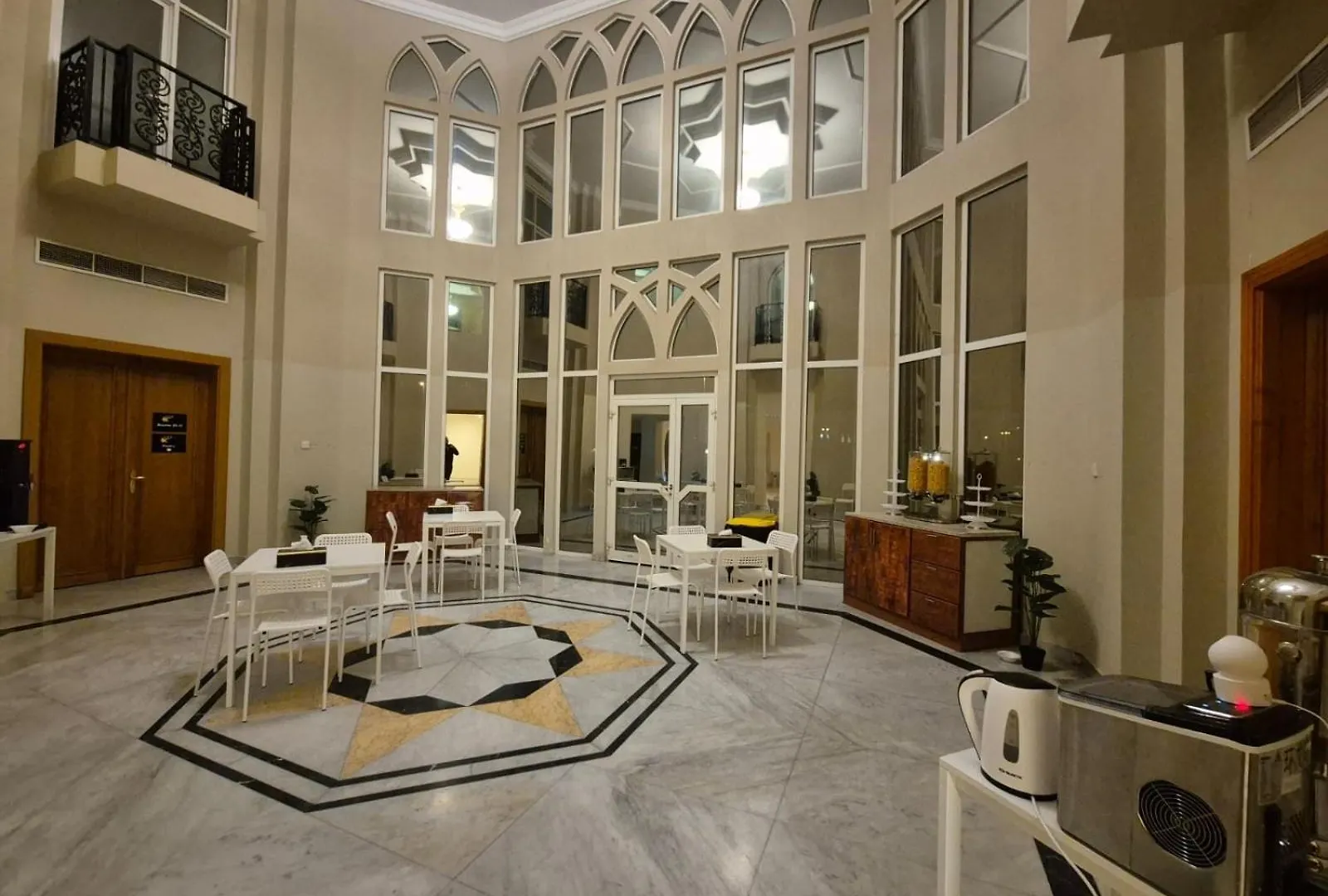 Апартаменты Four Stars Residence Дубай ОАЭ
