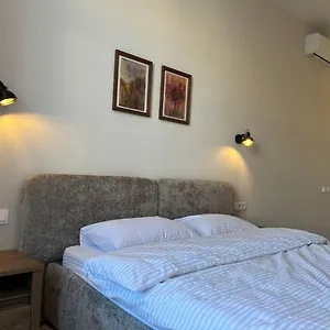 Sweet Near Opera House Апартаменты Львов